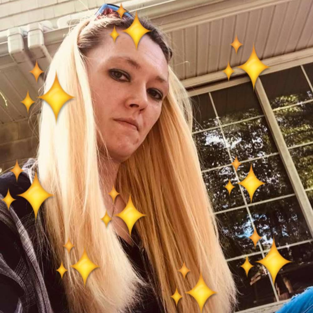 Meet your Posher, Shelly